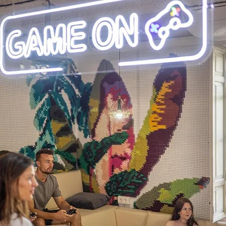 River * Валенсия