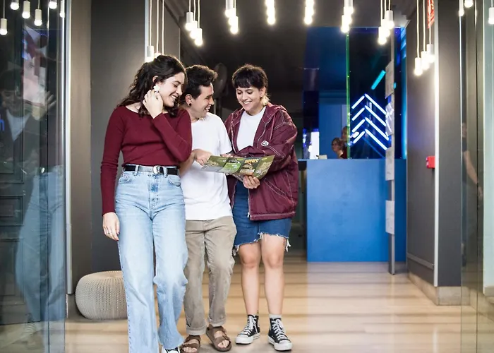 River Хостел *