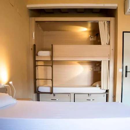 Hostel River Βαλένθια